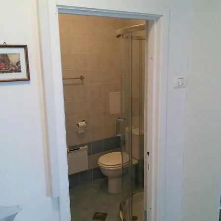 Center V16 * Koper